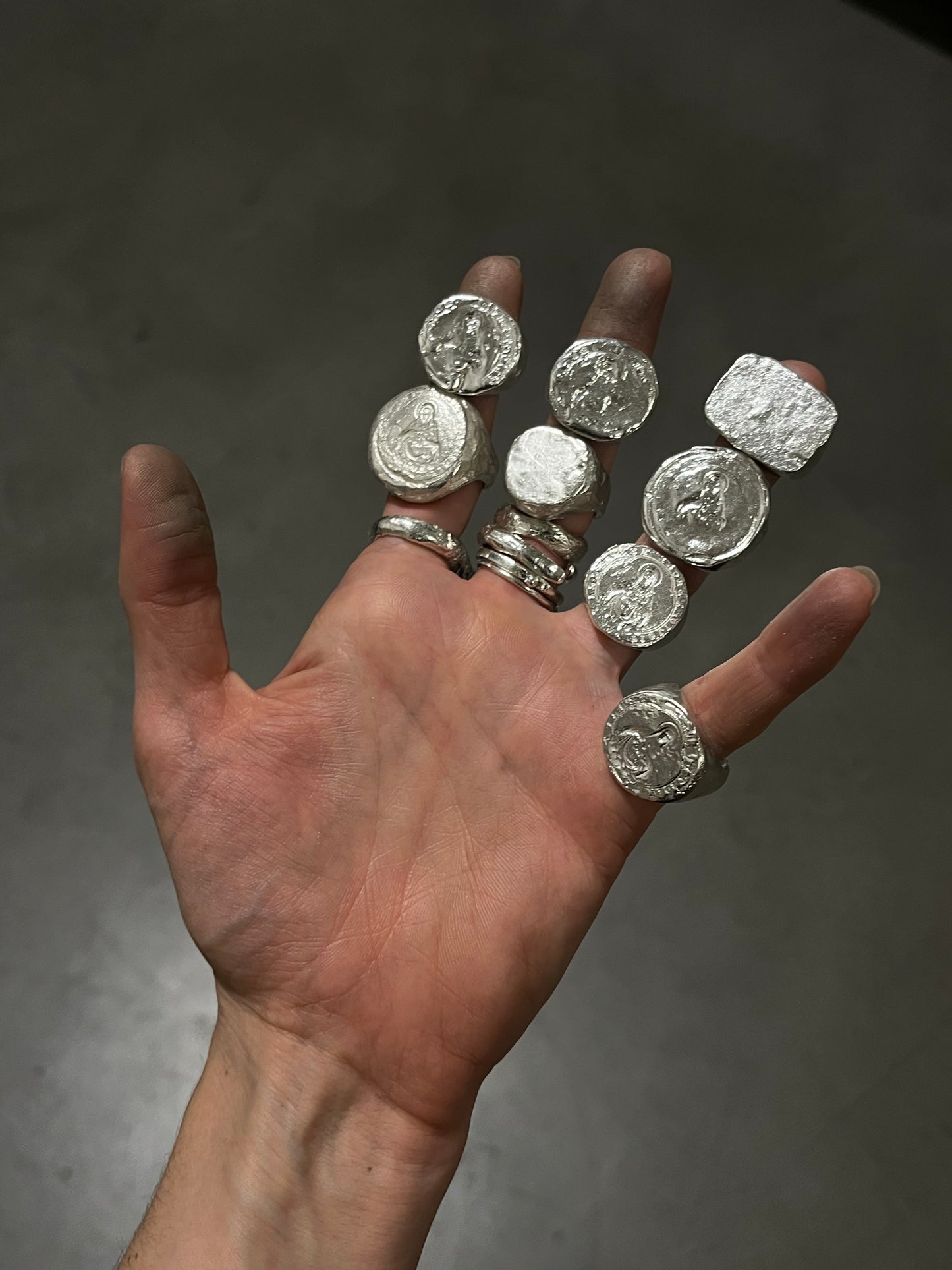 Simple Apparition Signet