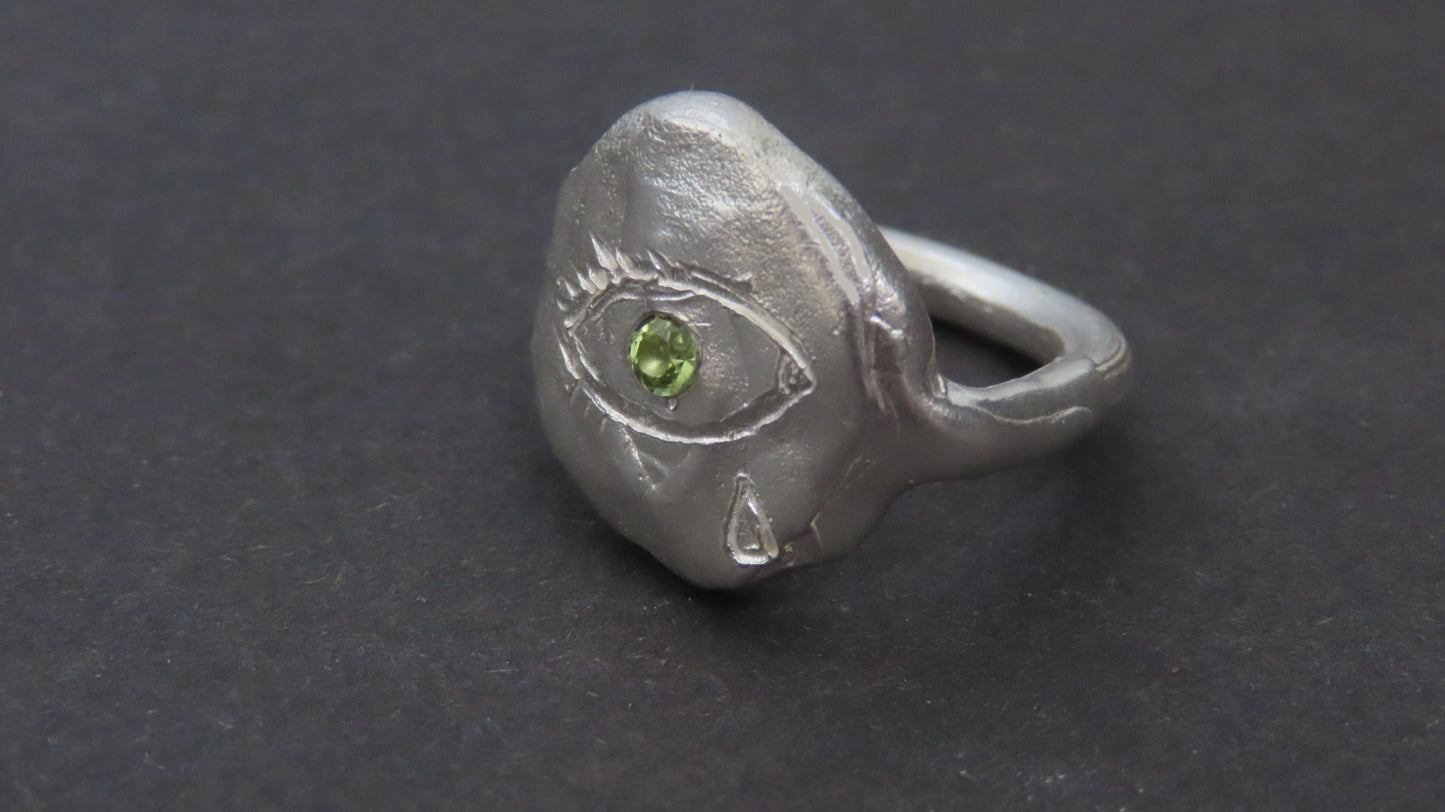 Peridot Lacrimosa Ring