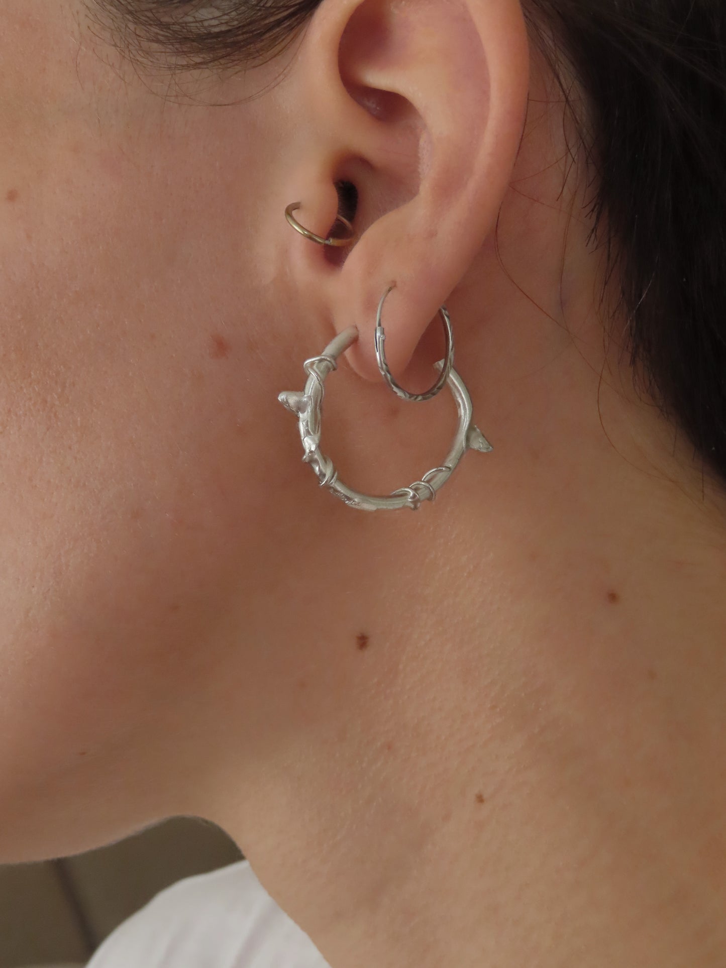 Thorn Hoops