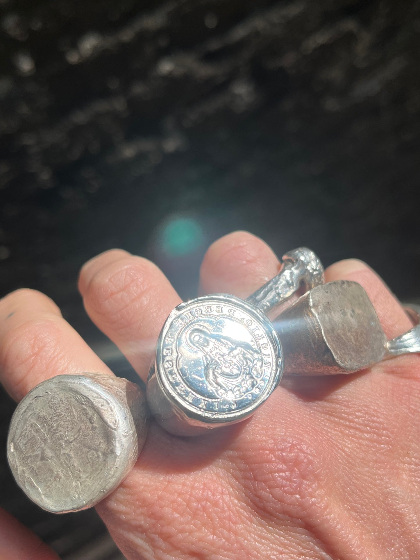 Chunky Apparition Signet