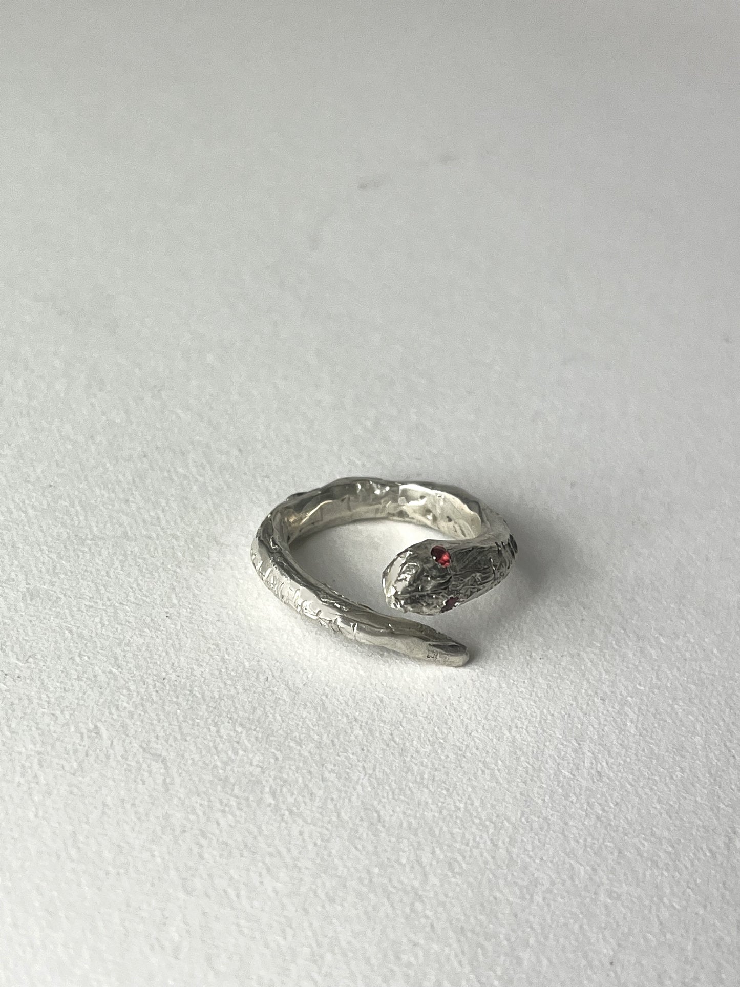 Coiling Snake Ring