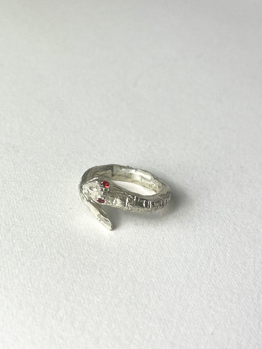 Coiling Snake Ring
