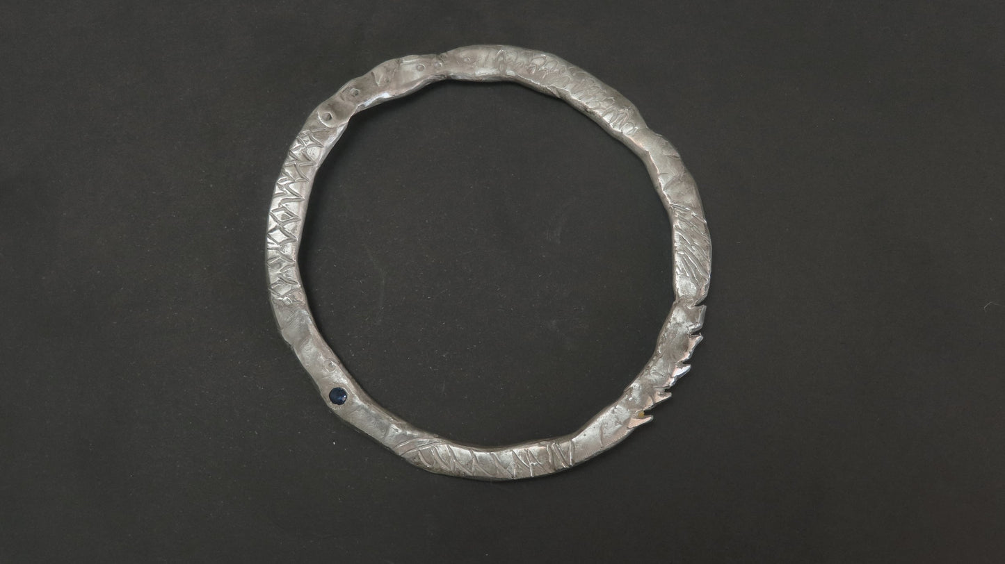 Flat engraved bangle